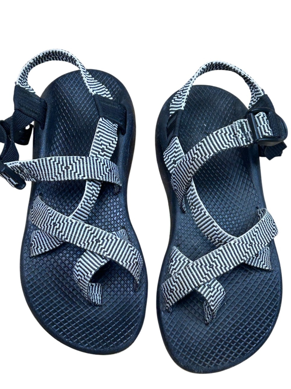 Chaco Women's Z/Cloud 2 Sandals Geometric bBlack-and-White Strap #J106620 Size 7